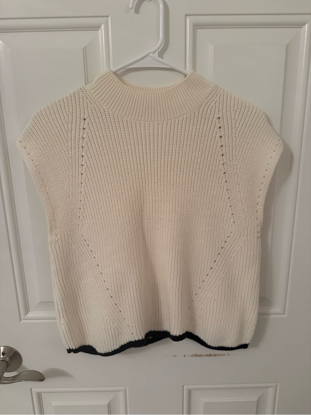 Anthropology Maeve Sleeveless Knit Sweater Vest in Cream with Contrast Hem